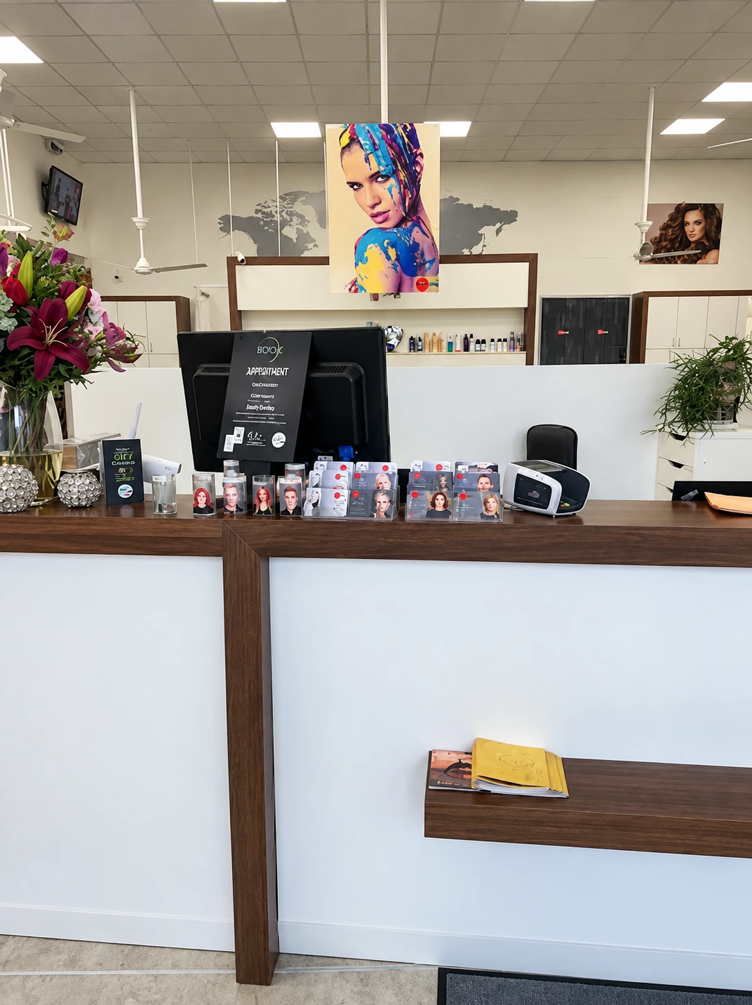 Empfangsbereich im Haarisma Salon