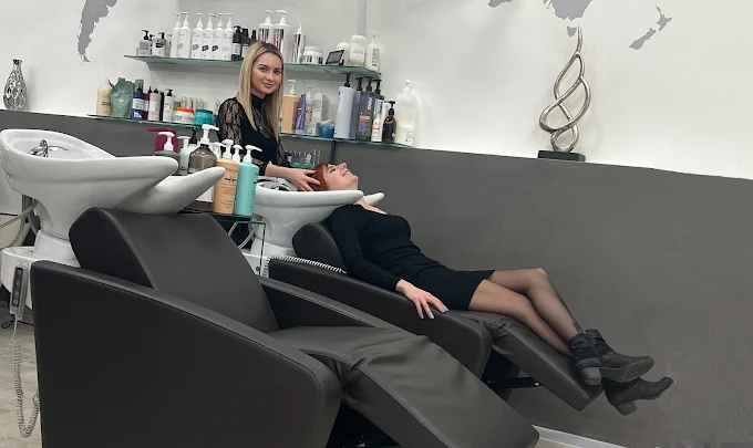 Waschplatz im Haarisma Salon